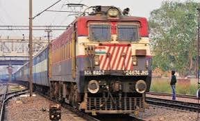 Nagpur Madgaon Pratiksha 2nd Weekly Express connecting Vidarbha Khandesh to Konkan Province has been extended till 29th December 2024 by Central Railway Konkan/Vidarbha/Khandesh Rep. Pratiksha 2nd Weekly Special Train running between Nagpur Junction to Madgaon (Goa) has been extended till 29th December 2024 Vidarbha, This train connecting Khandesh to Konkan province will now run till December 29, 2024.